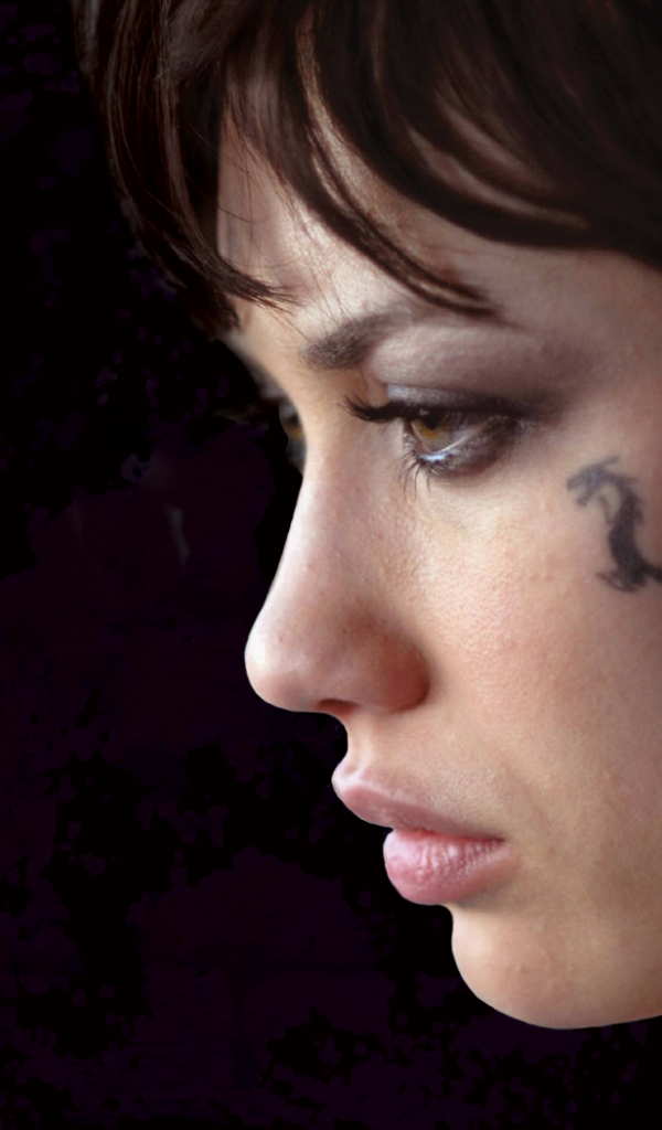 Татуировка дракон на лице