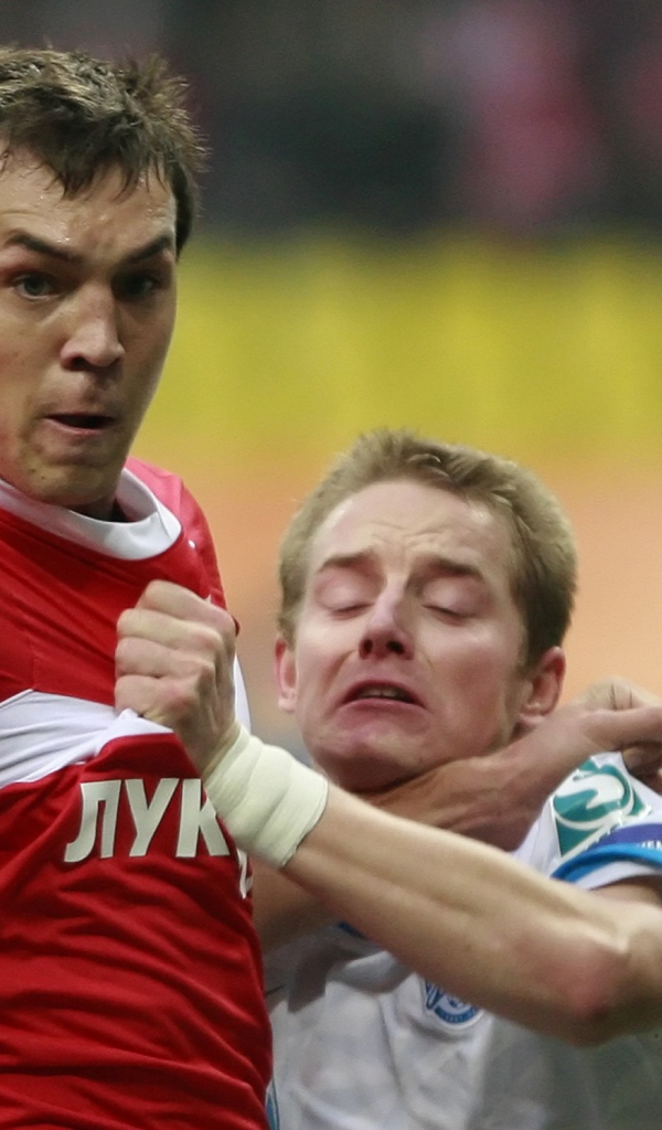 Нападавший Ростова Артем Дзюба