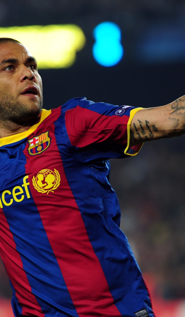 Лучший защитник Барселоны Даниэл Алвес