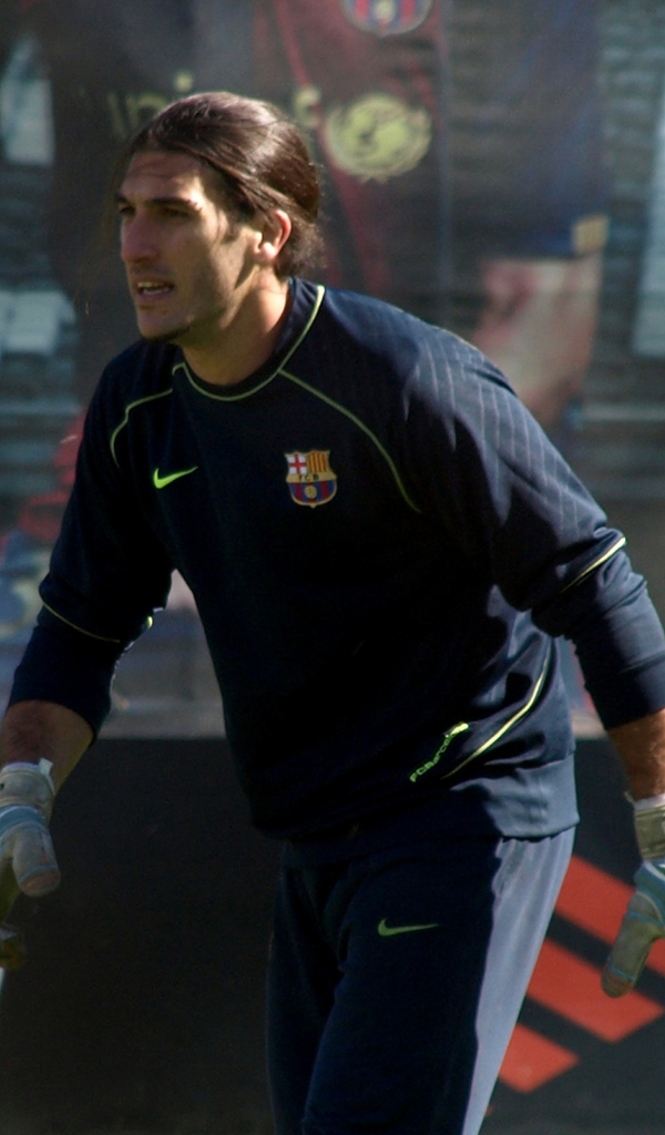 Лучший вратарь Барселоны Хосе Пинто