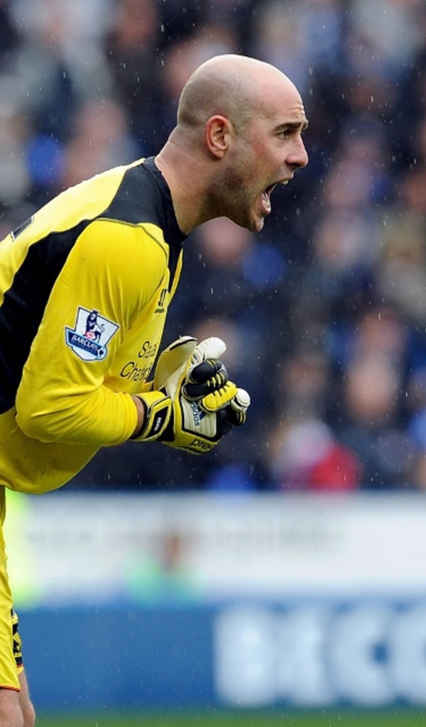 Лучший вратарь Наполи Пепе Рейна