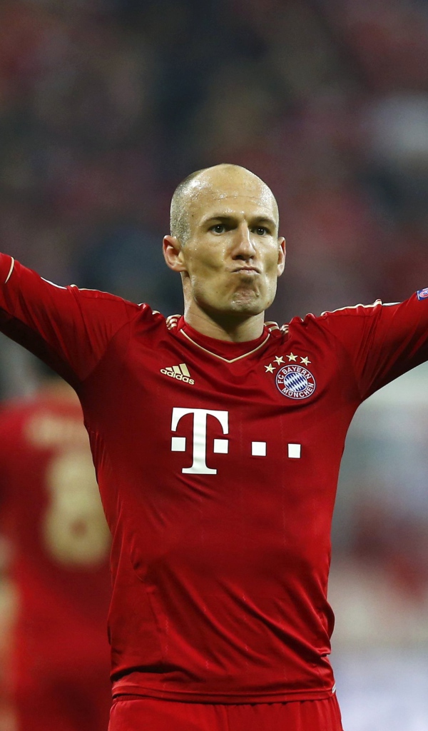  Лучший полузащитник Баварии Арьен Роббен