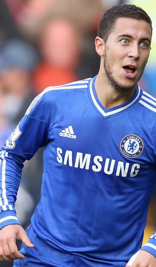 Лучший полузащитник Челси Эден Азар