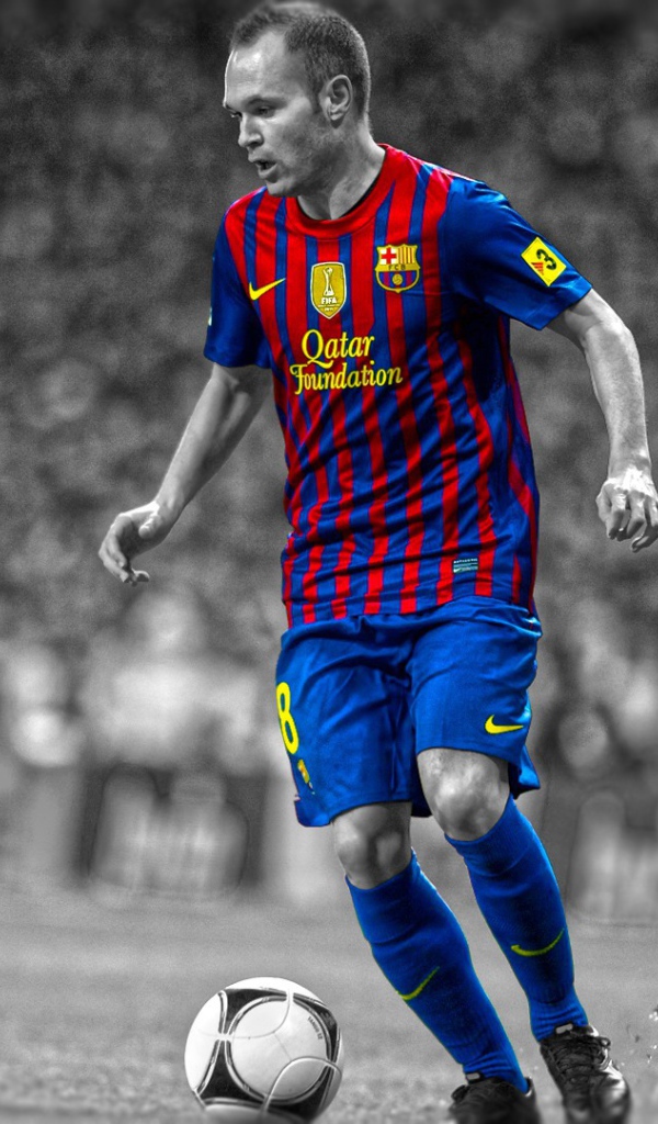 Лучший полузащитник Барселоны Андрес Иньеста