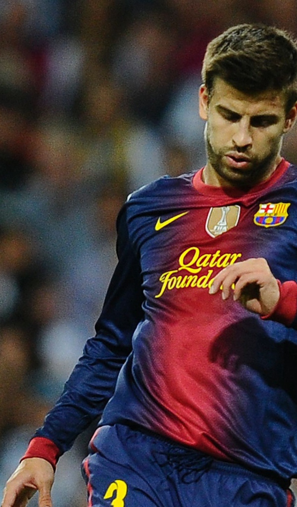 Защитник Барселоны Херард Пике