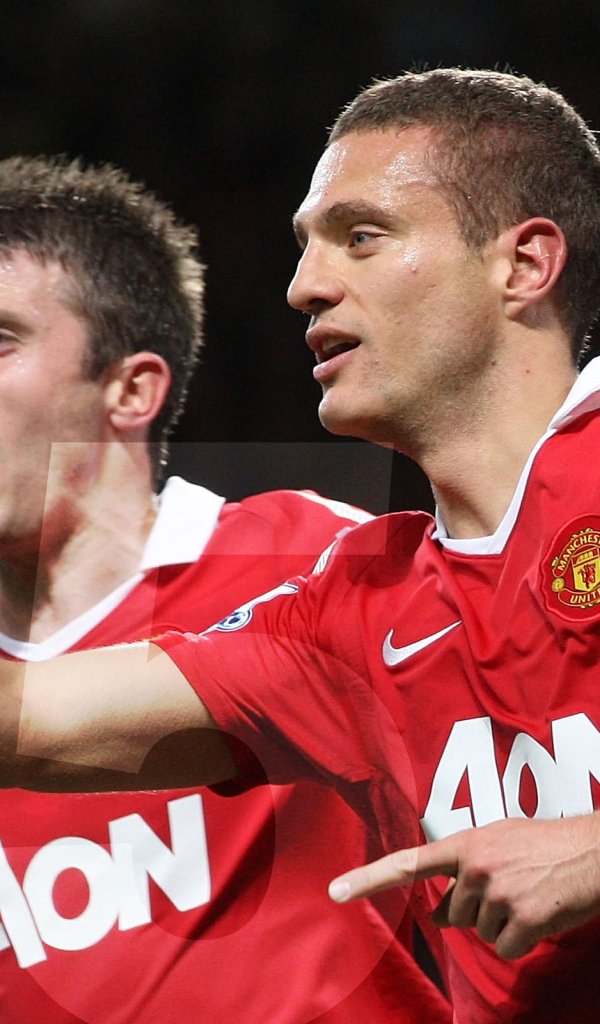 Защитник Манчестер Юнайтед Неманья Видич