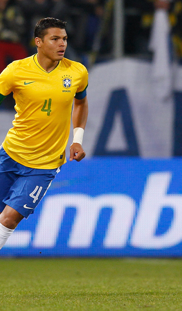 Защитник ПСЖ Тиаго Силва