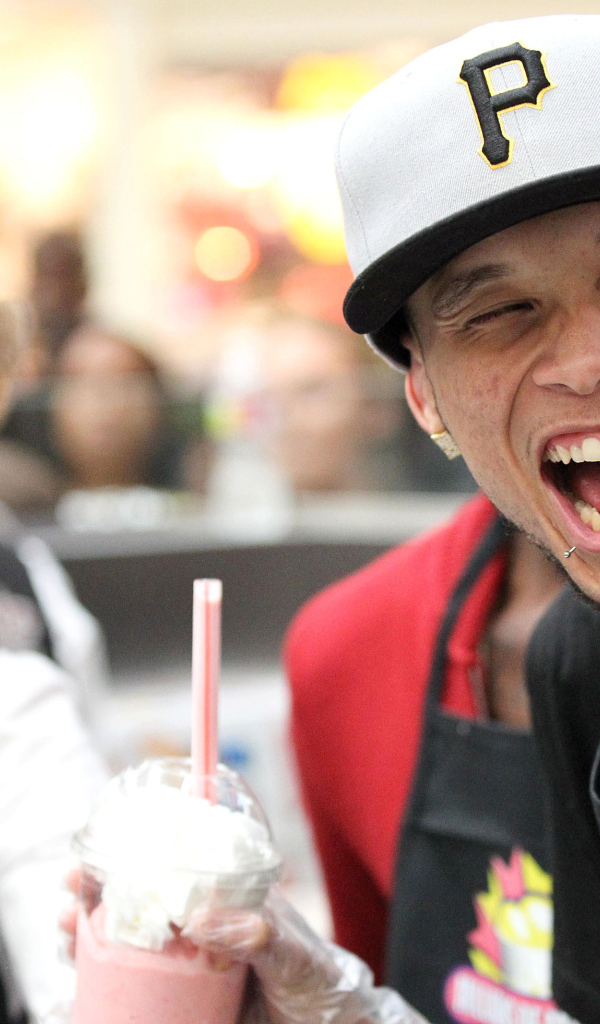 Парень в кепке, swag