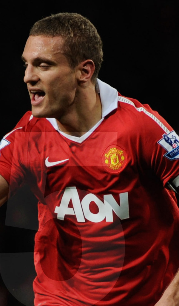 Незаменимый защитник Манчестер Юнайтед Неманья Видич