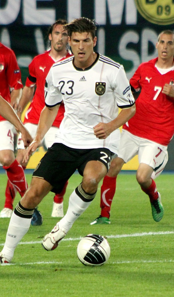  Незаменимый футболист Фиорентины Марио Гомес против всех