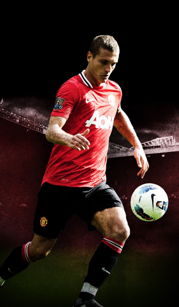  Игрок Манчестер Юнайтед Неманья Видич на поле