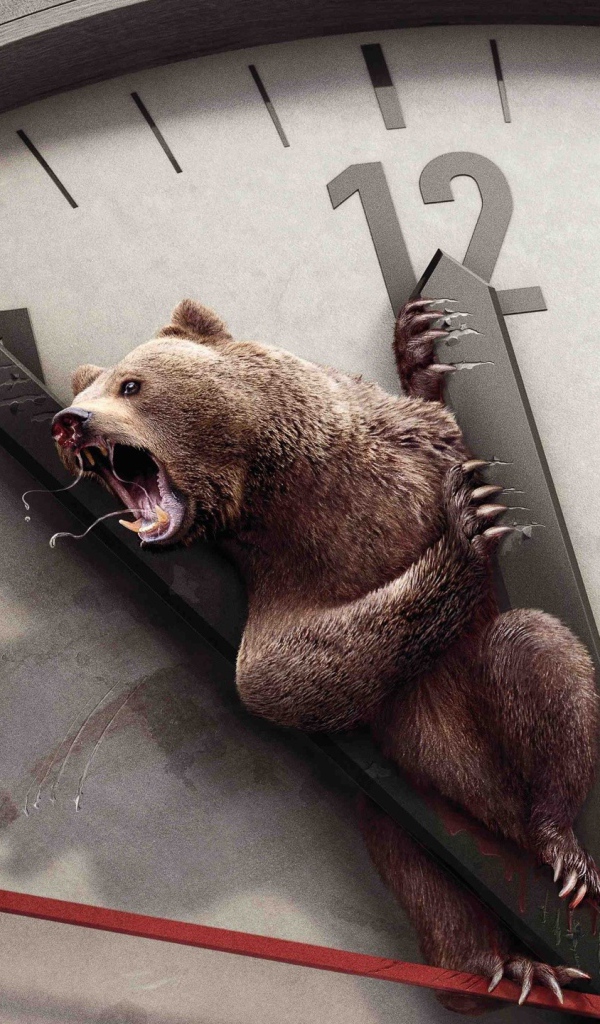 Медведь на стрелках часов