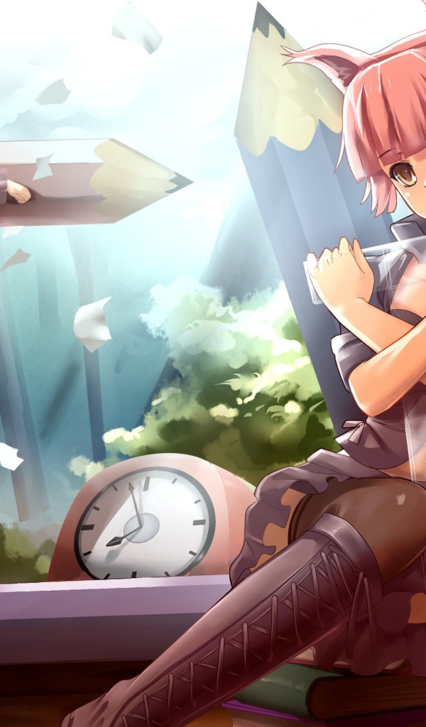 Девочка на кресте из карандашей