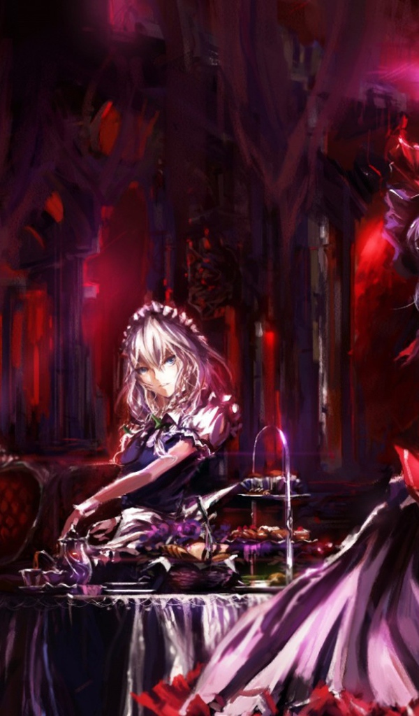 Девушки у стола