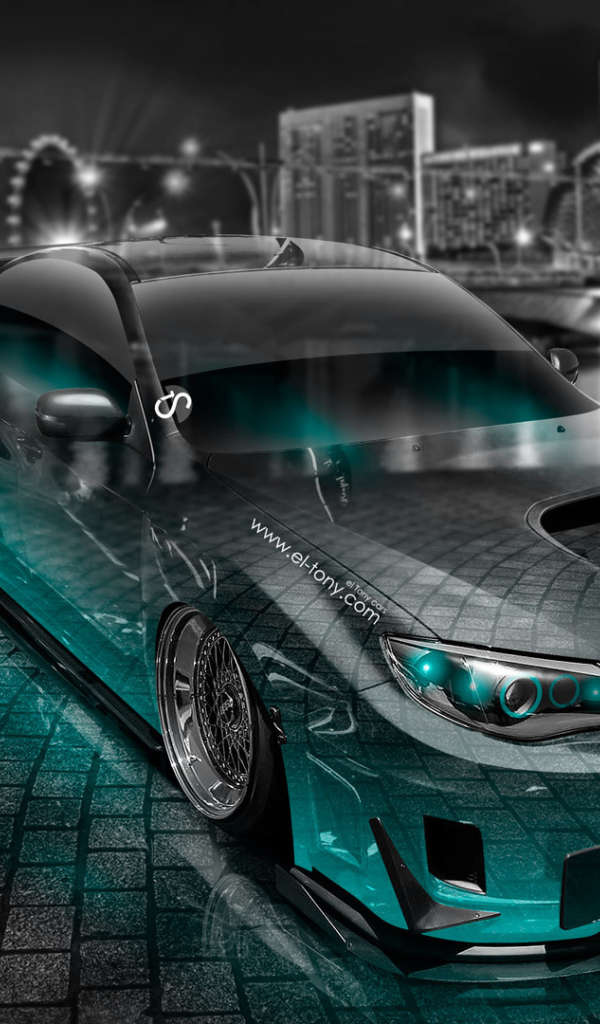 Subaru сливается с брусчаткой