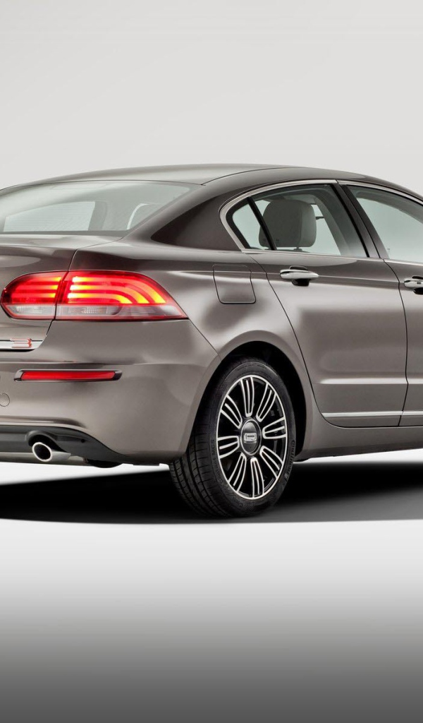 Тест драйв автомобиля Qoros 3 2014