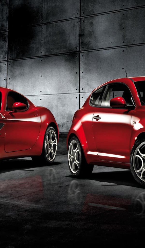 Красивый автомобиль Alfa Romeo 8c competizione