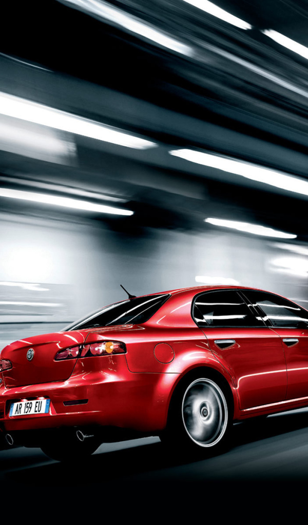 Автомобиль марки Alfa Romeo модели 159