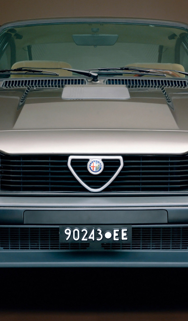 Новый автомобиль Alfa Romeo alfetta