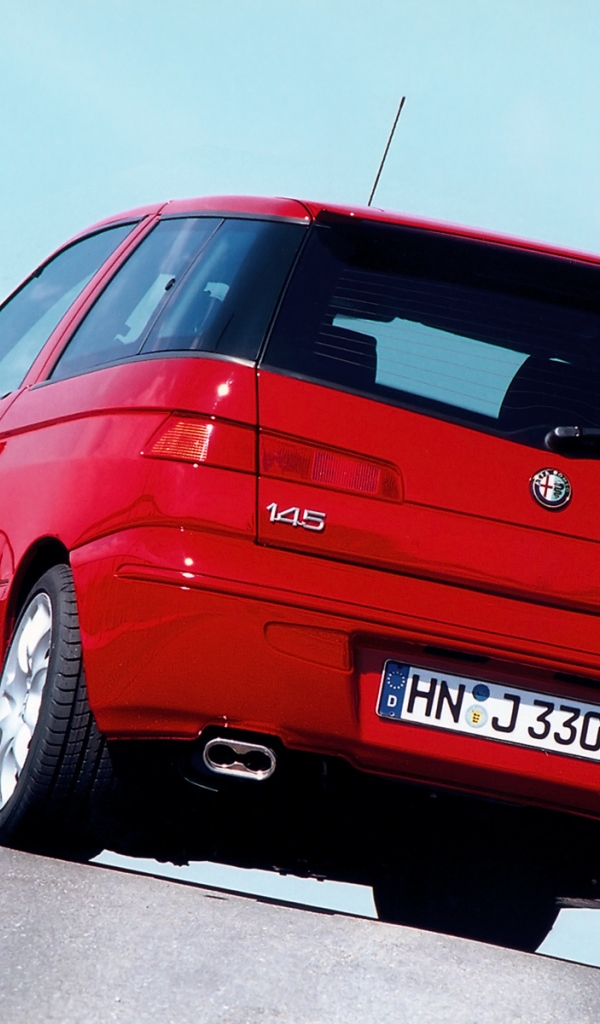 Фото автомобиля Alfa Romeo 145