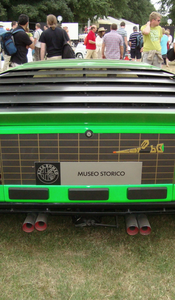 Надежная машина Alfa Romeo carabo