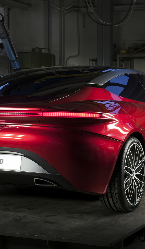 Надежная машина Alfa Romeo gloria