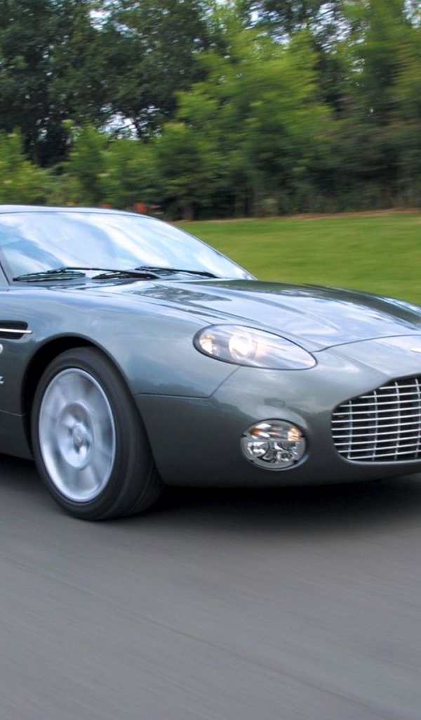 Дизайн автомобиля Aston Martin db7