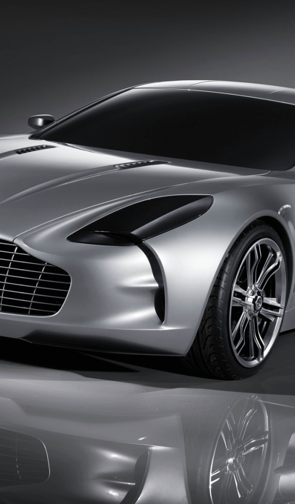 Новый автомобиль Aston Martin one 77
