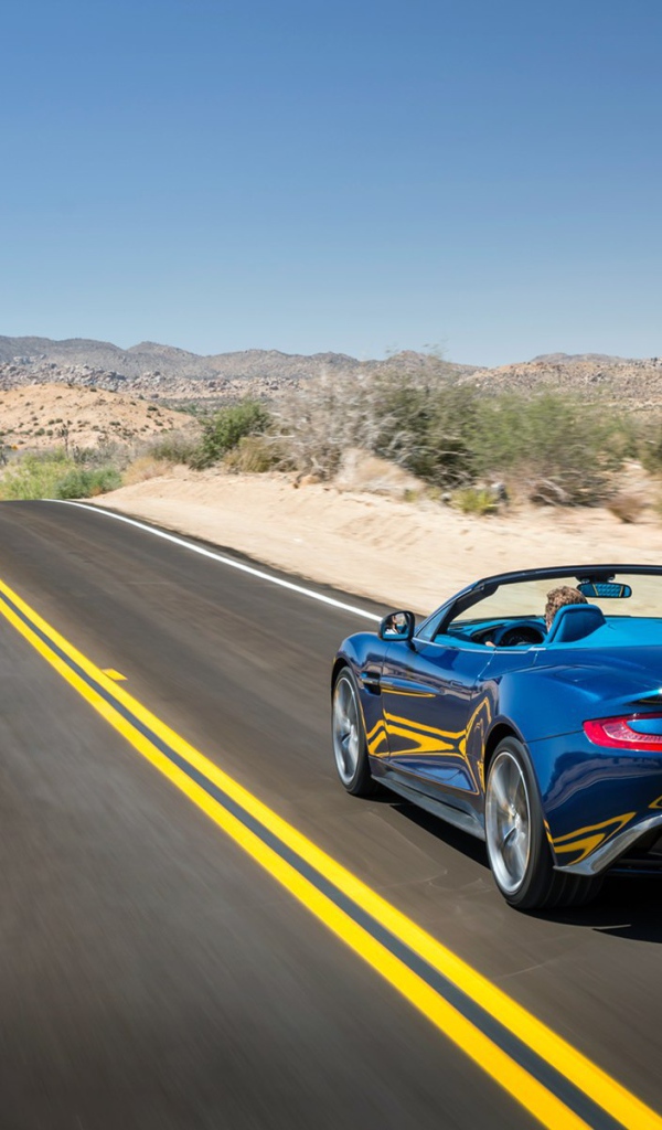 Новая машина Aston Martin volante