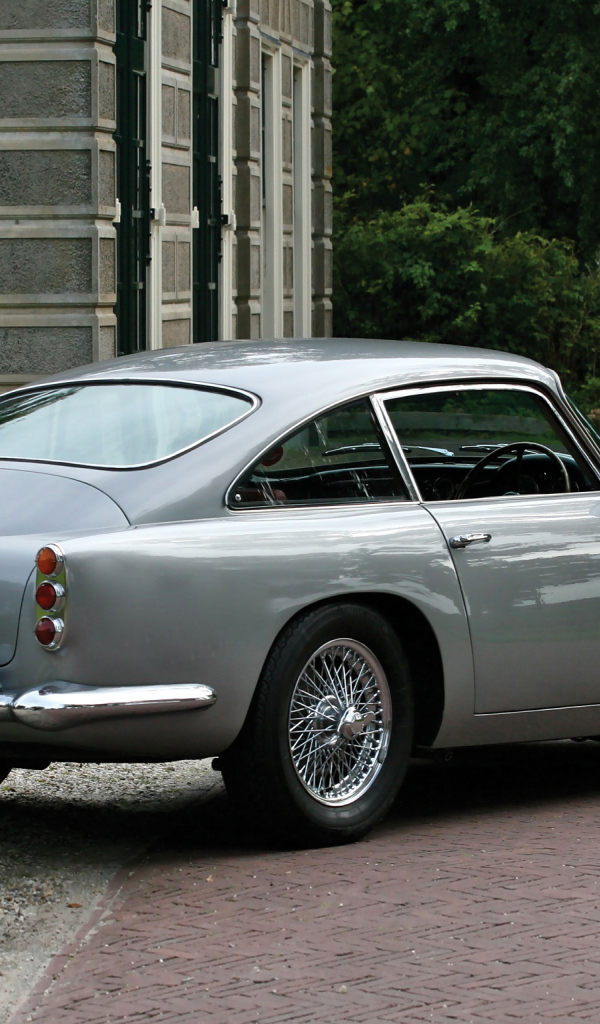 Фото автомобиля Aston Martin db4