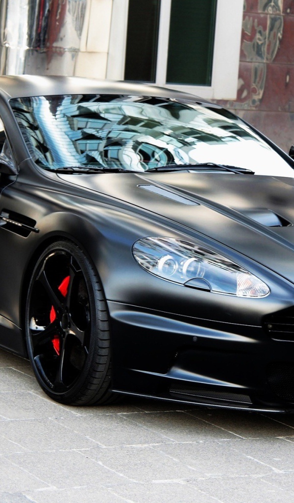 Надежный автомобиль Aston Martin db9