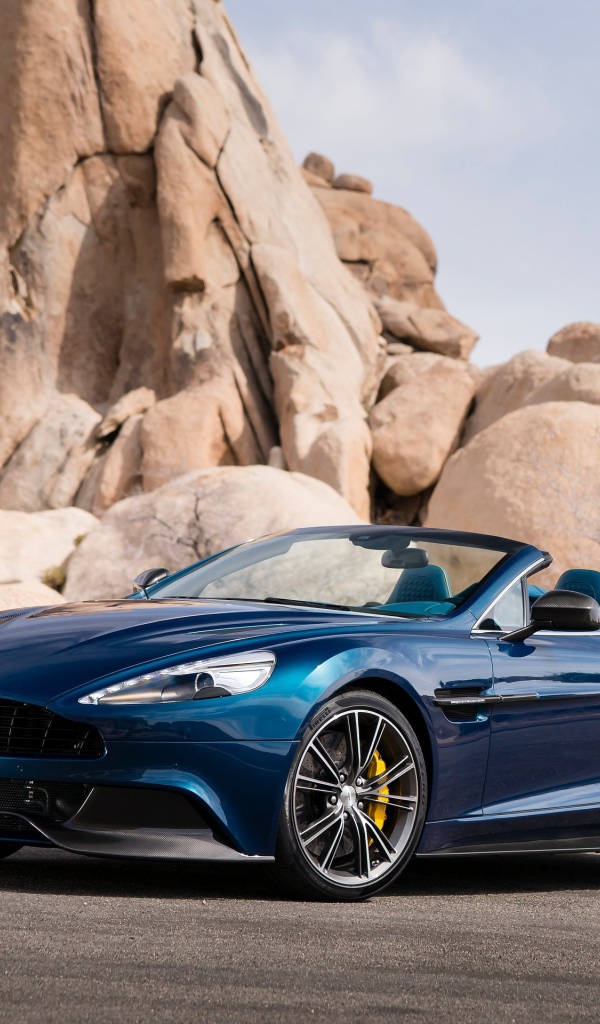 Надежная машина Aston Martin 2014