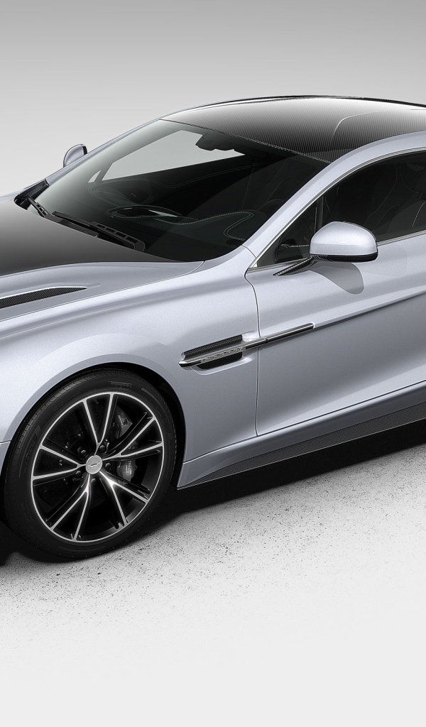 Надежная машина Aston Martin vanquish