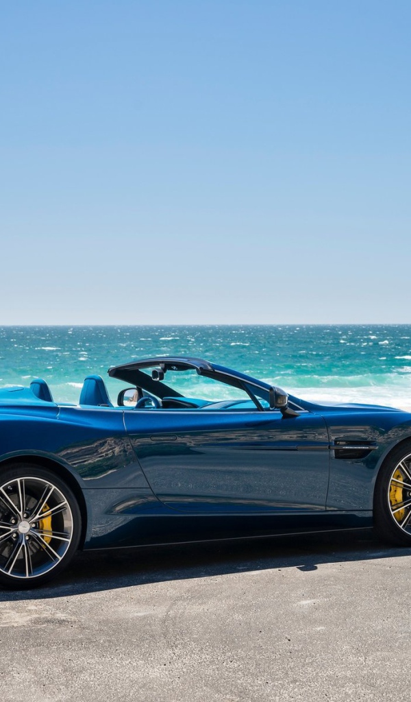 Тест драйв автомобиля Aston Martin volante