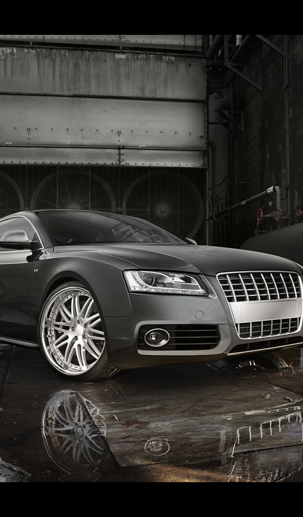 Фото автомобиля Audi s8