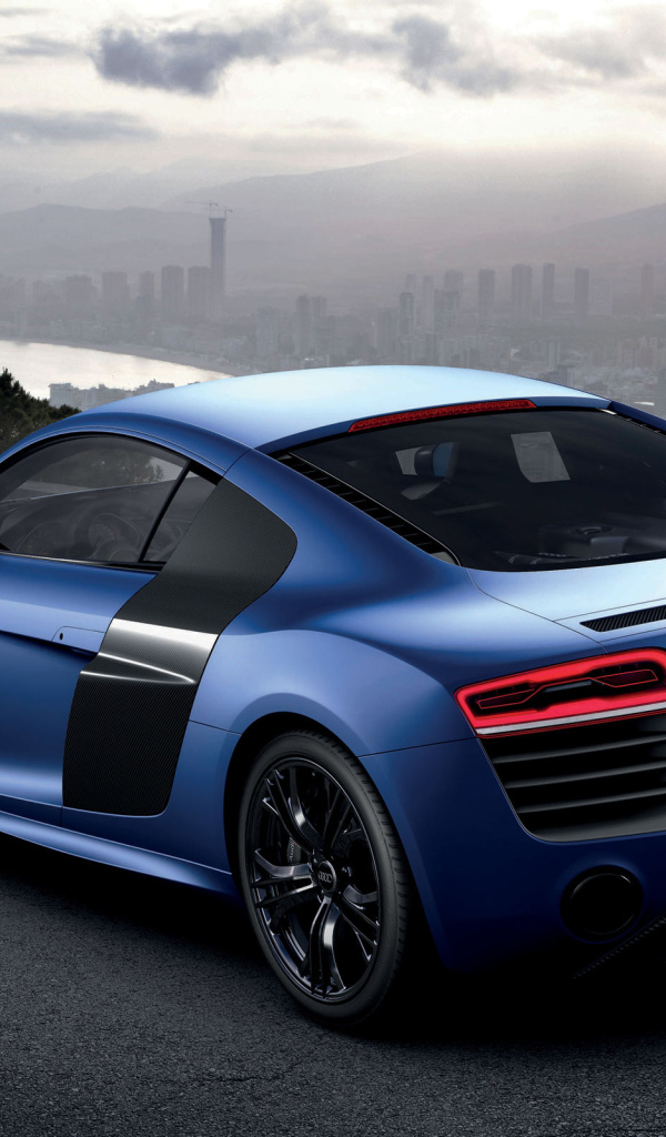 Надежный автомобиль Audi 2013