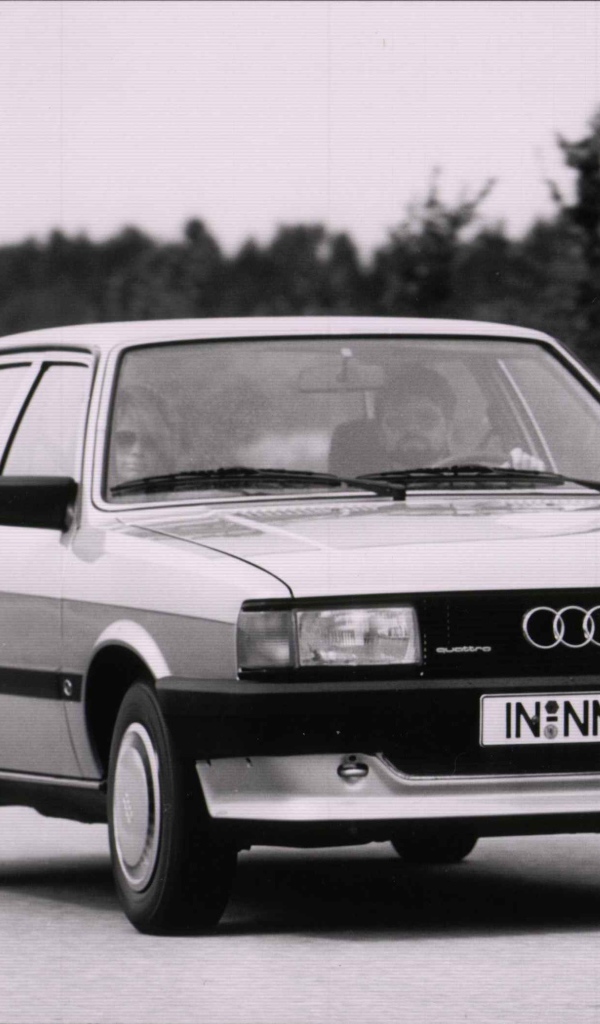 Надежный автомобиль Audi 80