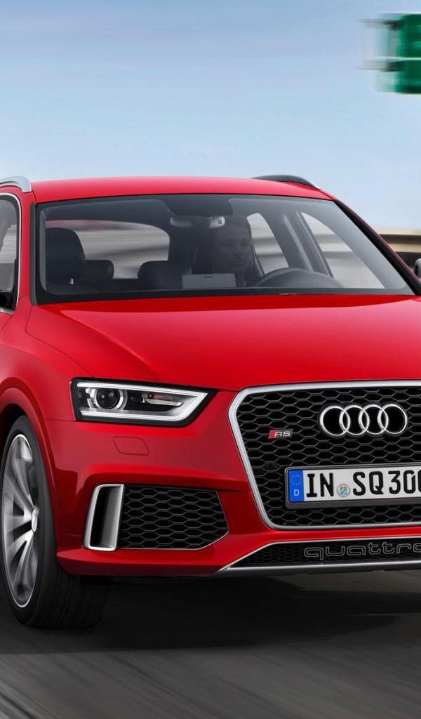 Надежный автомобиль Audi RS Q3 2014 года