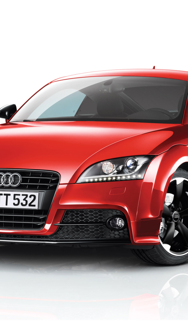 Надежная машина Audi TT 2014 года