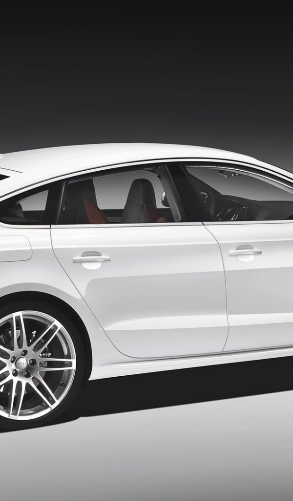 Тест драйв автомобиля Audi a5