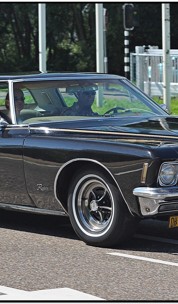 buick riviera 1971 в городе