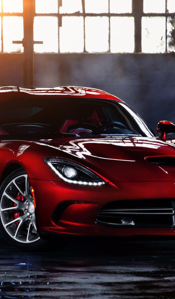 Автомобиль Dodge SRT Viper