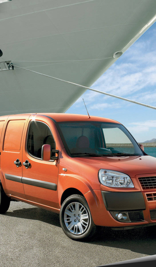 Дизайн автомобиля Fiat Doblo
