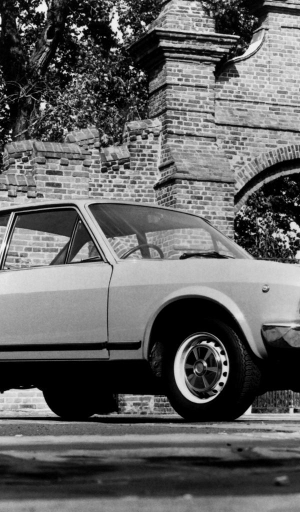 Надежная машина Fiat 124