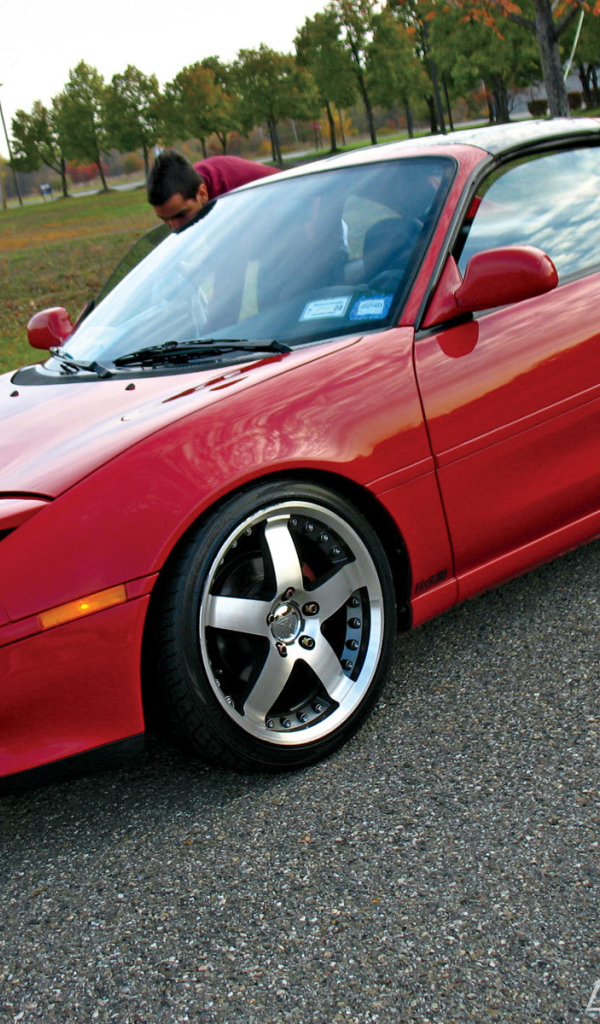 Автомобиль марки Honda модели Prelude club