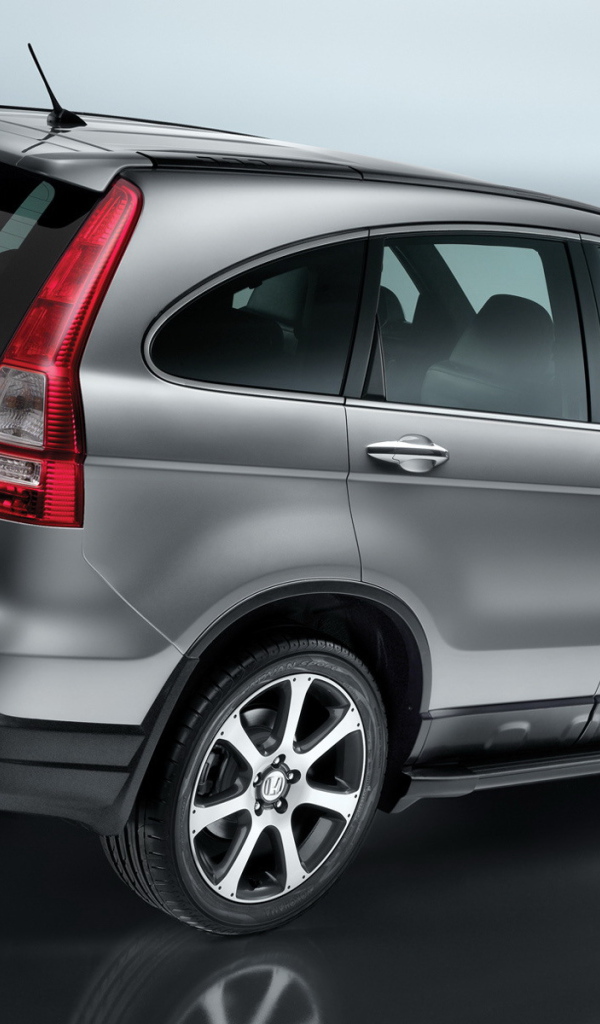 Надежная машина Honda CR V