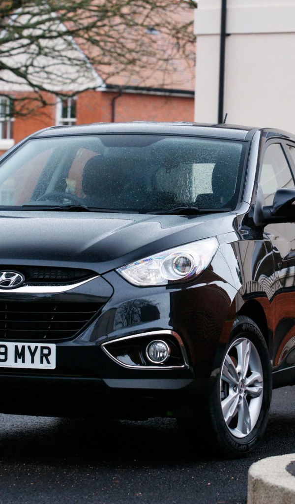 Красивый автомобиль Hyundai IX35 в Москве