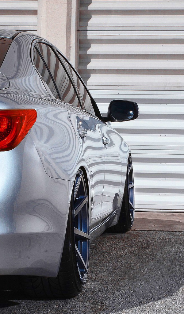 Фото автомобиля Infiniti Q50 2014 года