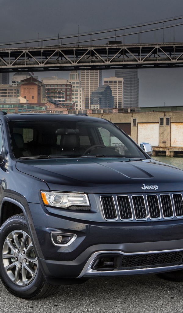 Надежная машина Джип Гранд Чероки 2014