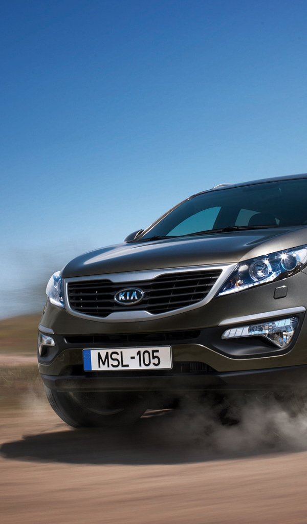 Красивый автомобиль Kia Sportage в Москве